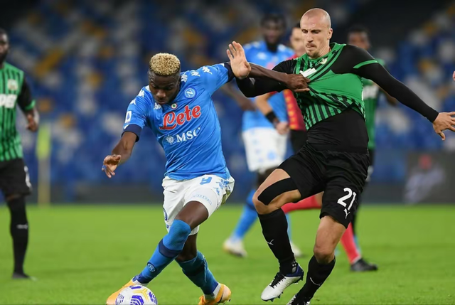 法兰克福客场大破对手，豪取三分！